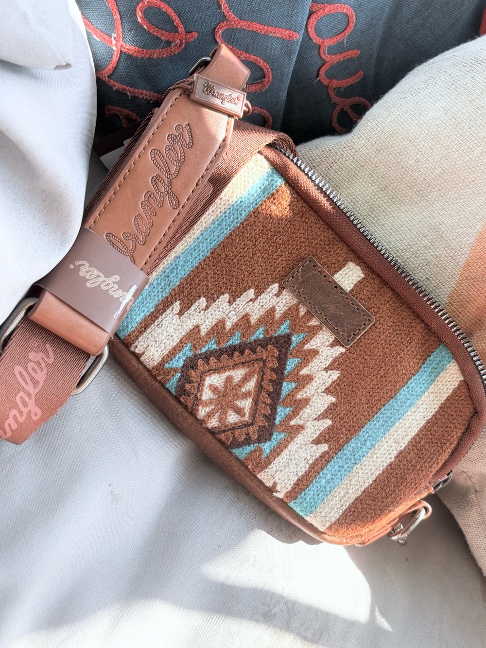 Wrangler Tan & Blue Aztec Crossbody Bag